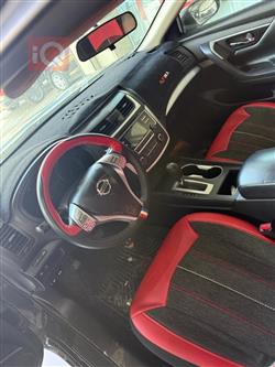 نيسان ألتيما